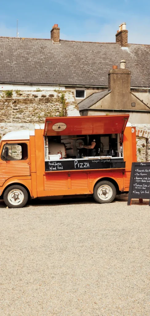 Stonehaven - Naas Pizza Truck Stonehaven - Naas Pizza Truck